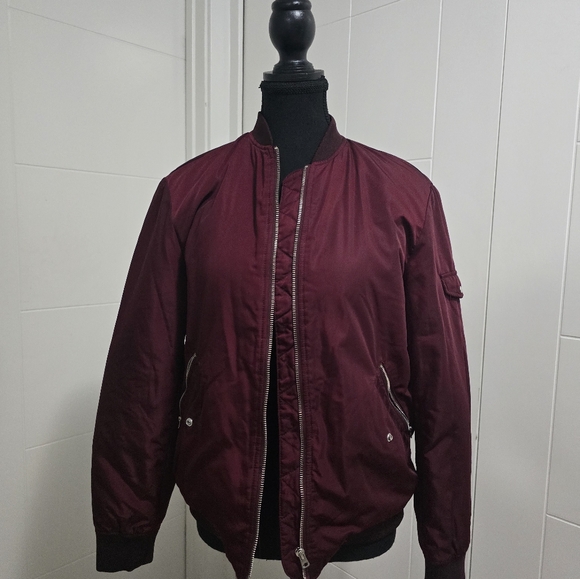 Zara bomber jacket - Picture 1 of 3